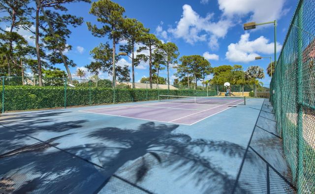 151 St Michaels Court, Jupiter, FL 33458