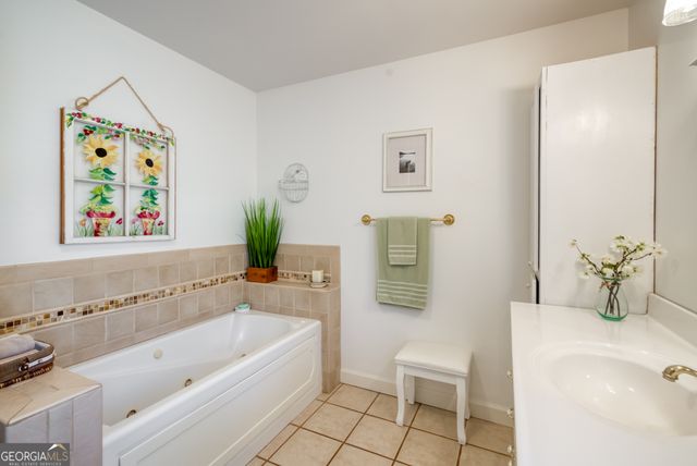 1650 Pierce Dairy Road, Madison, GA 30650