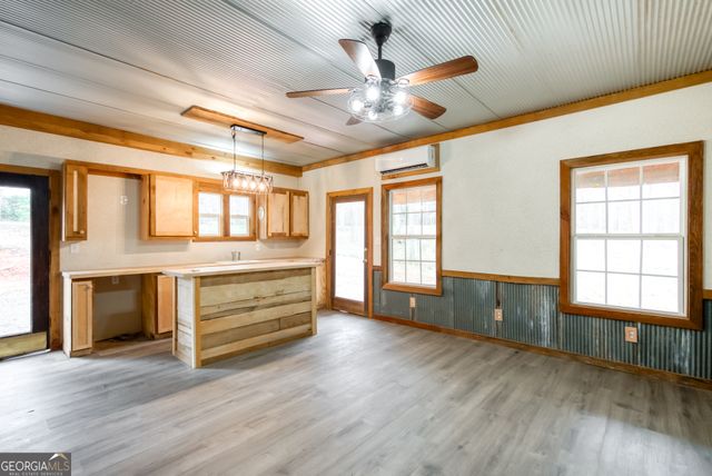 1650 Pierce Dairy Road, Madison, GA 30650