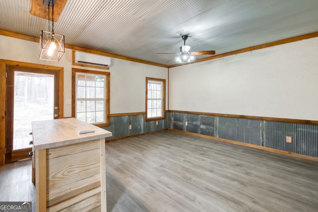 1650 Pierce Dairy Road, Madison, GA 30650