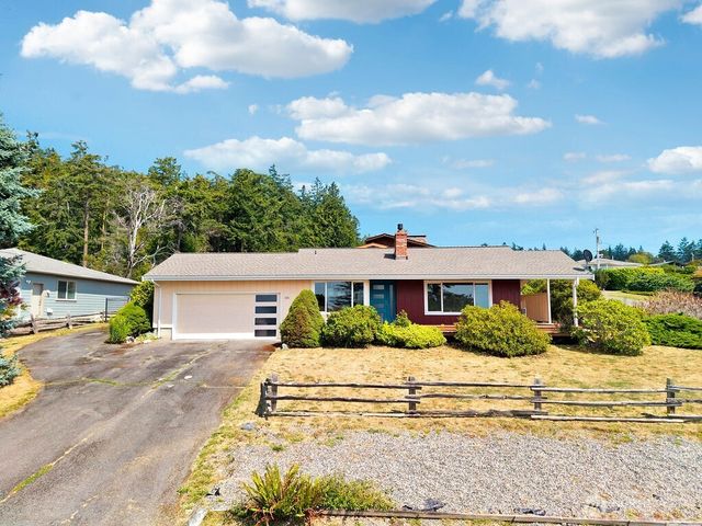 320 N Palmer Drive, Port Townsend, WA 98368