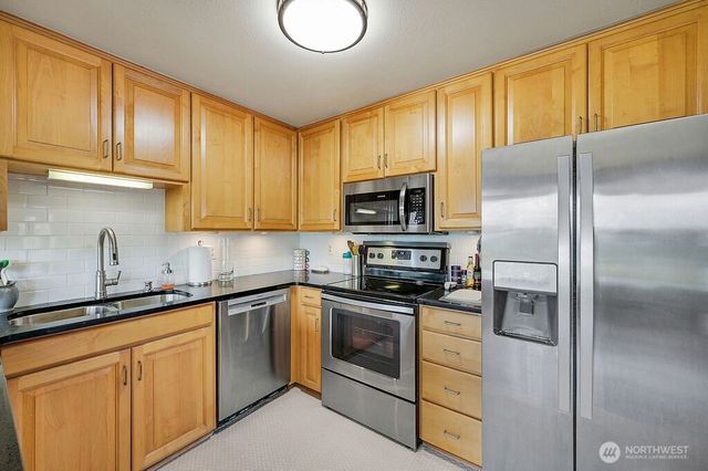 320 N Palmer Drive, Port Townsend, WA 98368