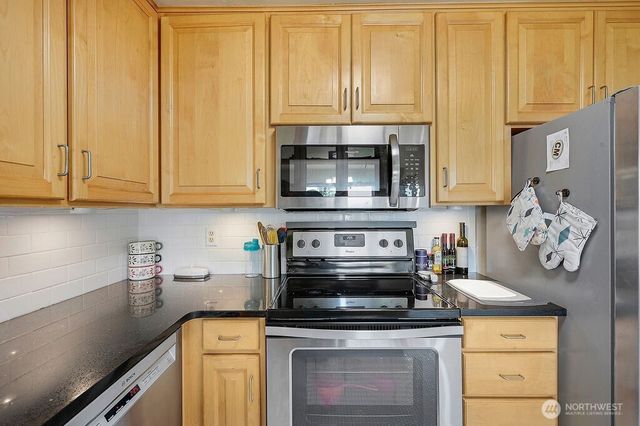320 N Palmer Drive, Port Townsend, WA 98368