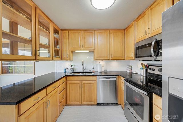 320 N Palmer Drive, Port Townsend, WA 98368