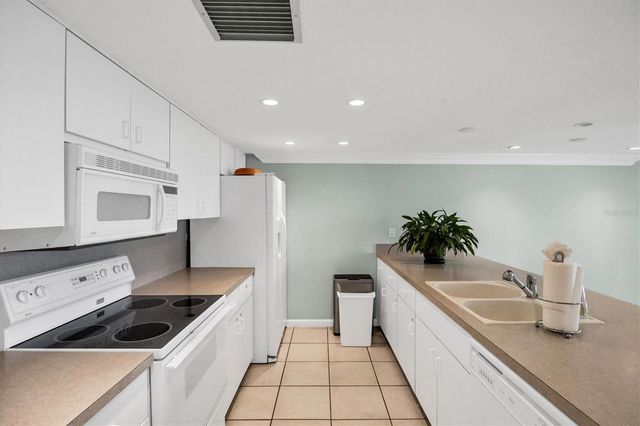 4485 GULF OF MEXICO DRIVE 804, Longboat Key, FL 34228