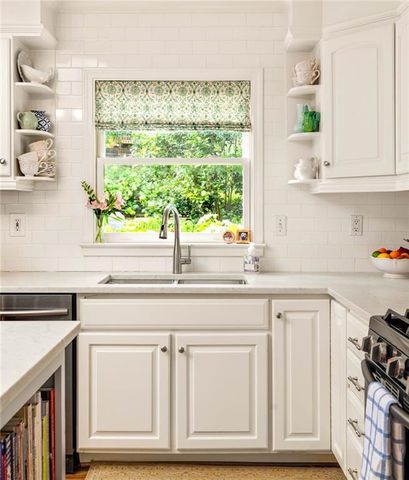 296 Eureka Drive NE, Atlanta, GA 30305