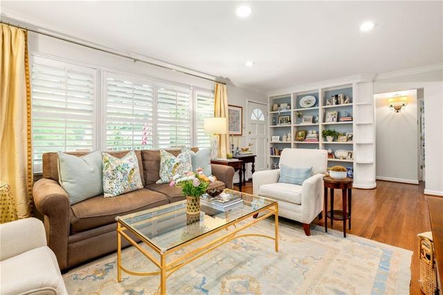 296 Eureka Drive NE, Atlanta, GA 30305
