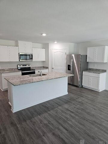 35434 Grovemont Dr, Walker, LA 70785