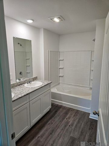 35434 Grovemont Dr, Walker, LA 70785
