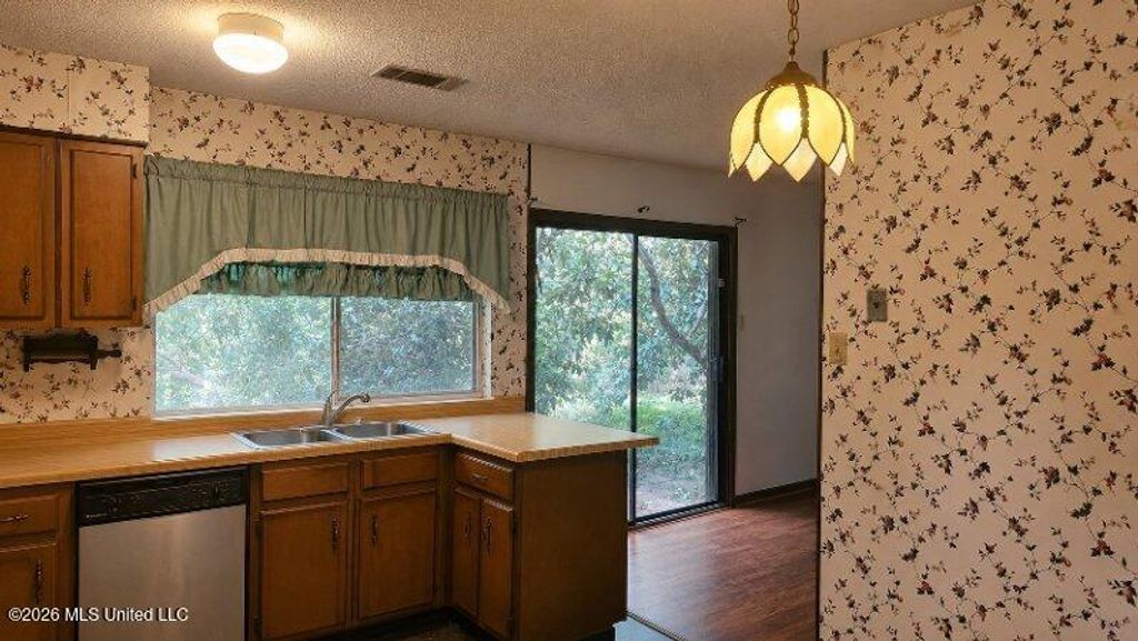 552 Central Avenue, Coldwater, MS 38618 — photo 5