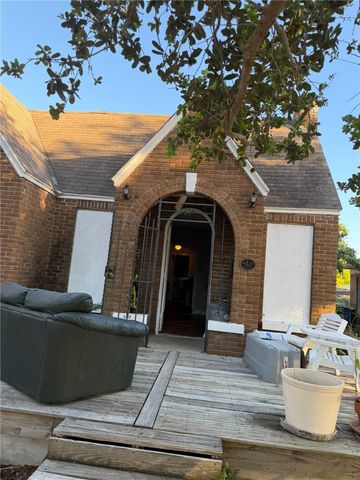 311 Clifford St, Corpus Christi, TX 78404