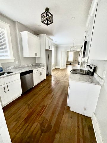 2297 JACKSON AVE, Memphis, TN 38112