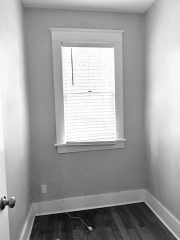 2297 JACKSON AVE, Memphis, TN 38112