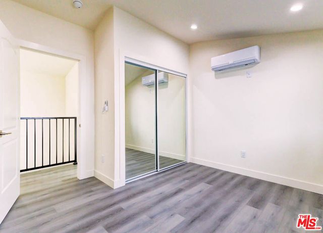 1030 W 23rd Street, Los Angeles, CA 90007