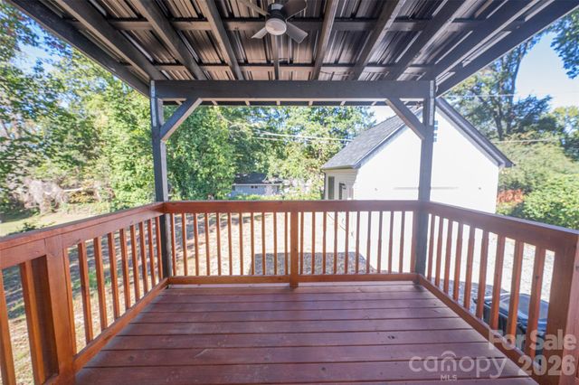 2520 Alleghany Street, Charlotte, NC 28208