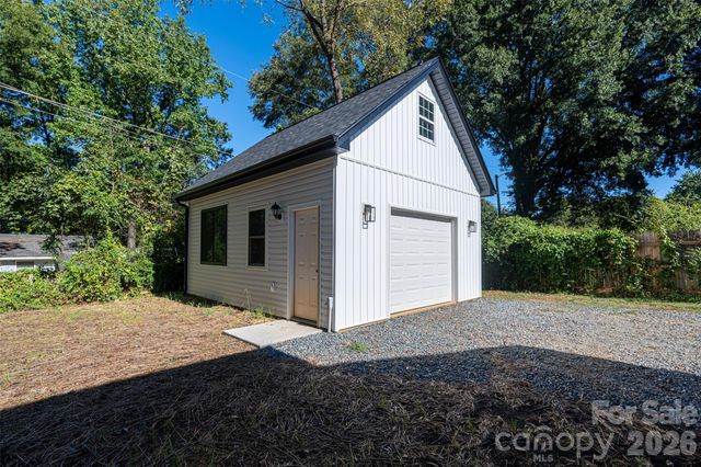 2520 Alleghany Street, Charlotte, NC 28208