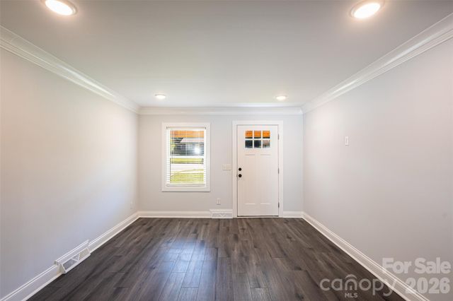 2520 Alleghany Street, Charlotte, NC 28208