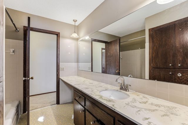 129 E Golden Lake Lane, Circle Pines, MN 55014