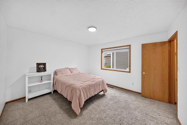 4523 5th Street NW, Rochester, MN 55901
