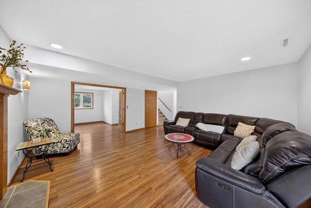 4523 5th Street NW, Rochester, MN 55901