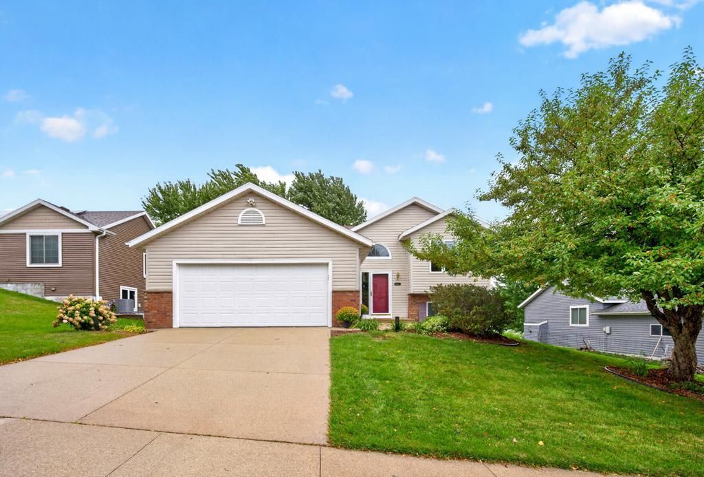 4523 5th Street NW, Rochester, MN 55901