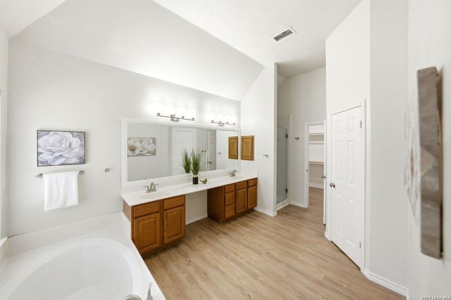 9839 Ramblin River Rd, San Antonio, TX 78251