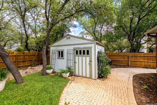 9839 Ramblin River Rd, San Antonio, TX 78251