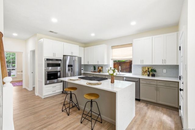 9839 Ramblin River Rd, San Antonio, TX 78251