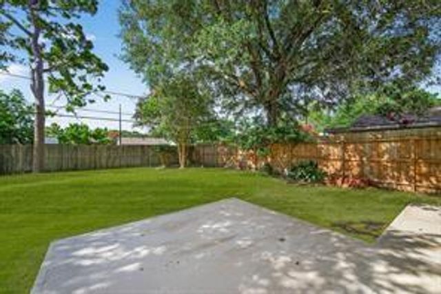 5727 Cartagena Street, Houston, TX 77035