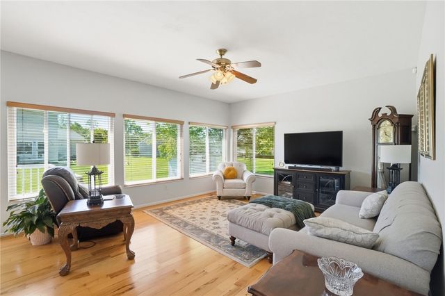 60 E Long Meadow Drive, Springboro, OH 45066