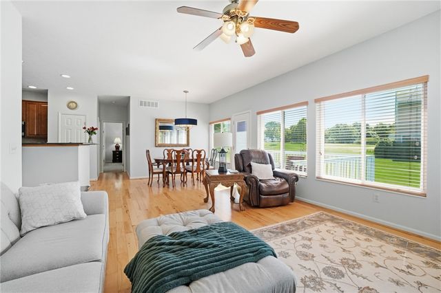 60 E Long Meadow Drive, Springboro, OH 45066