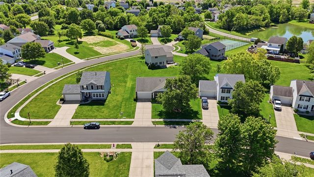 60 E Long Meadow Drive, Springboro, OH 45066