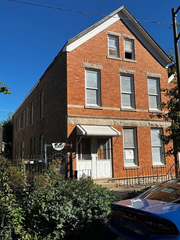 3303 S Aberdeen Street, Chicago, IL 60608 — photo 2