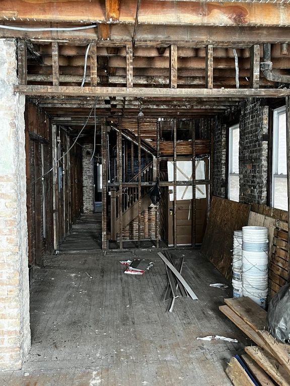 3303 S Aberdeen Street, Chicago, IL 60608 — photo 5