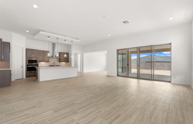 8328 Steinbeck Way NW, Albuquerque, NM 87120
