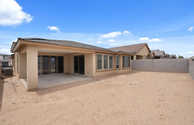 8328 Steinbeck Way NW, Albuquerque, NM 87120