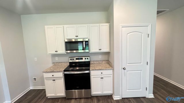 114 Canonbury Drive, New Market, AL 35761