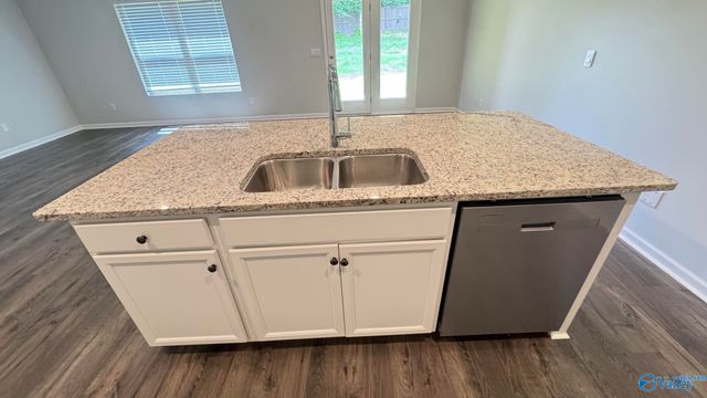 114 Canonbury Drive, New Market, AL 35761