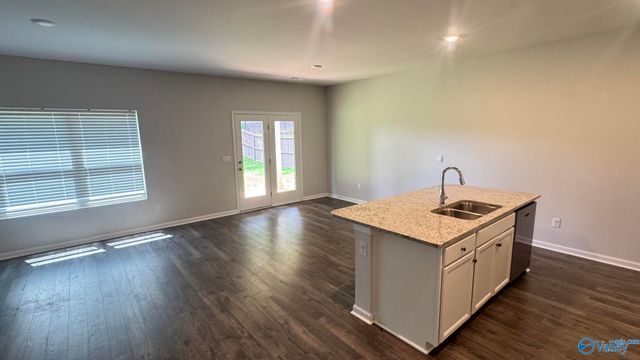114 Canonbury Drive, New Market, AL 35761
