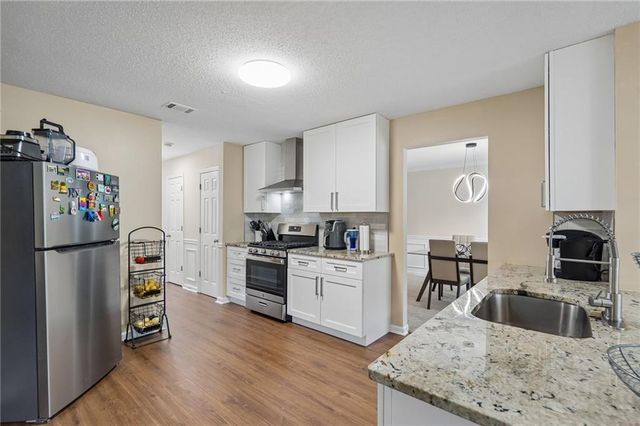 6612 Pamplona Place, Atlanta, GA 30349