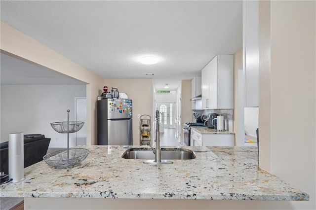6612 Pamplona Place, Atlanta, GA 30349