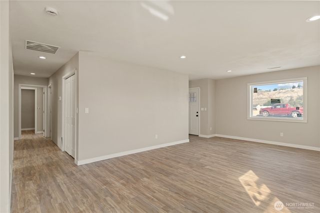 420 Koala Avenue, Omak, WA 98841