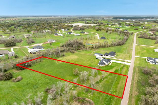 810 Chenango Ranch Drive, Angleton, TX 77515