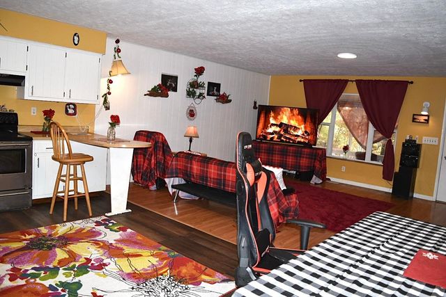 1067 Spring Branch Road, Wayne, WV 25570