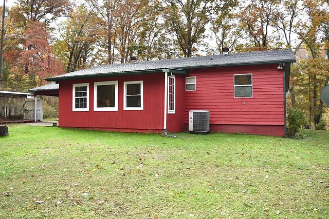 1067 Spring Branch Road, Wayne, WV 25570