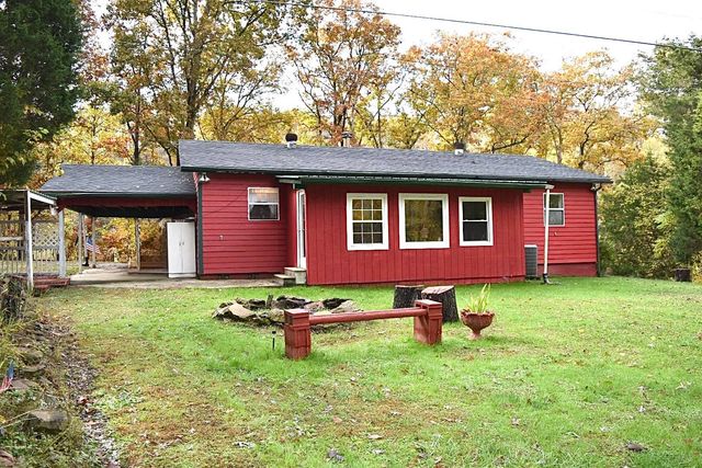 1067 Spring Branch Road, Wayne, WV 25570