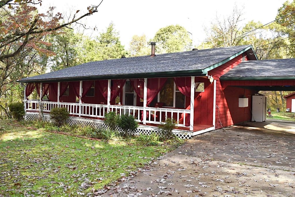 1067 Spring Branch Road, Wayne, WV 25570