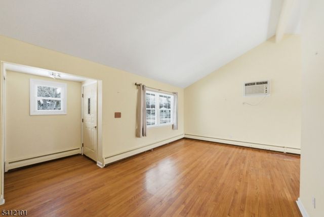 42 David Ter, Middletown Twp., NJ 07701