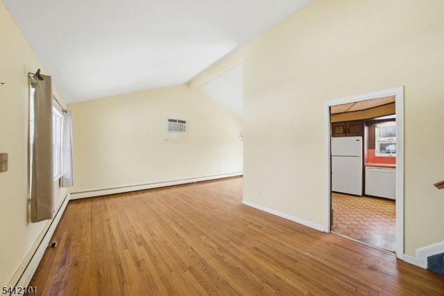 42 David Ter, Middletown Twp., NJ 07701