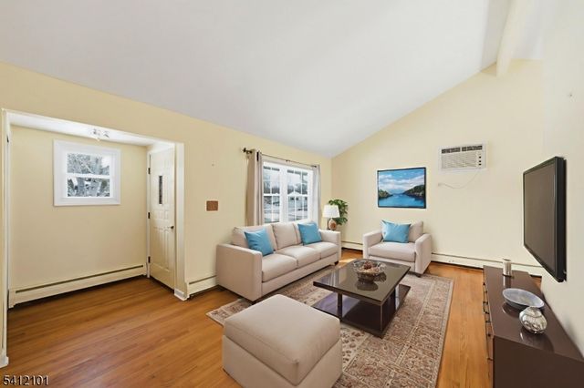 42 David Ter, Middletown Twp., NJ 07701